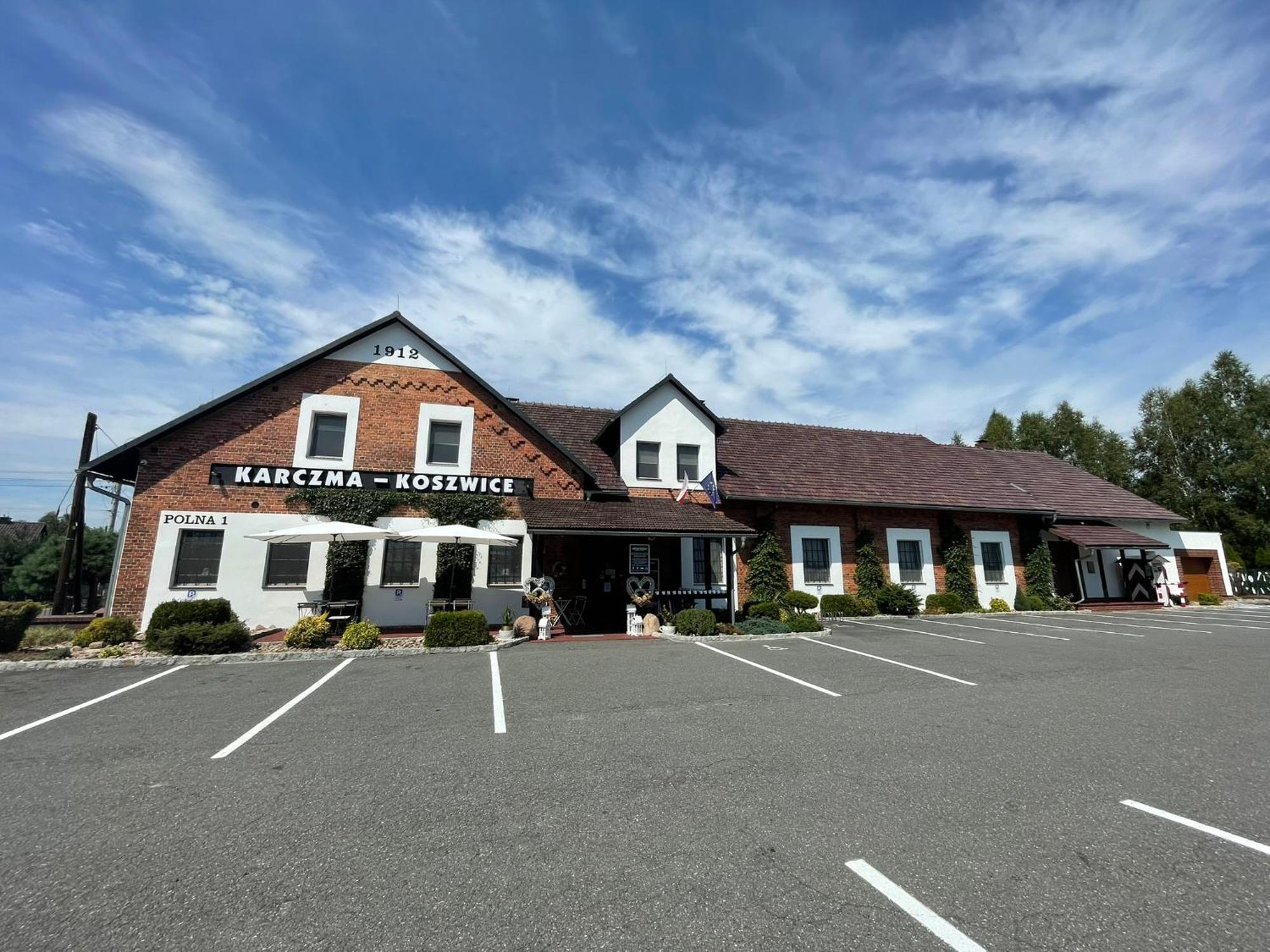 Karczma-Koszwice Exterior foto